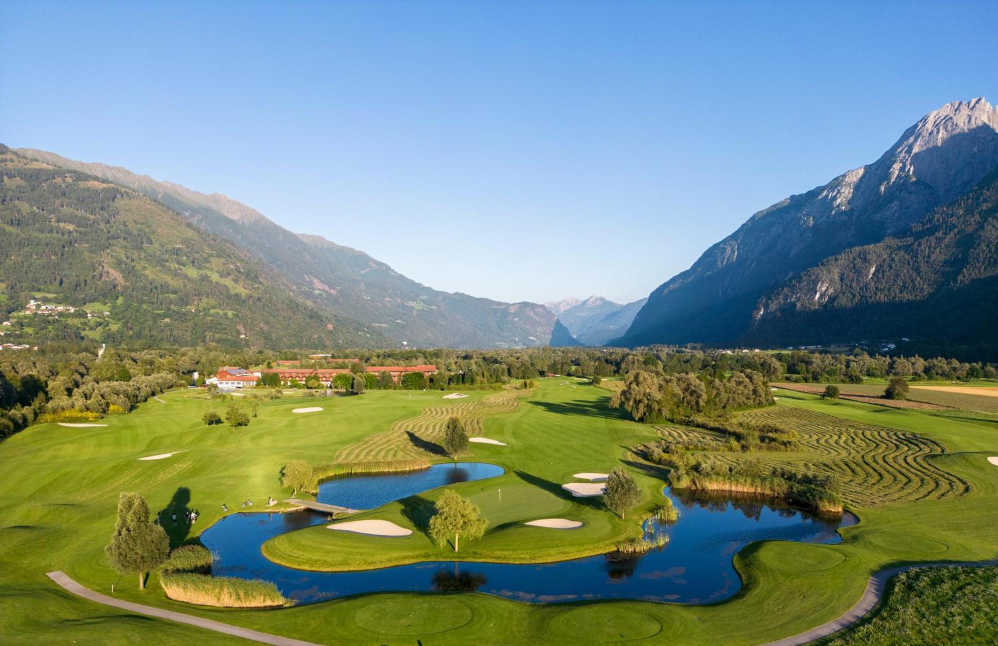 Dolomitengolf Hotel & Spa Lavant Bagian luar foto